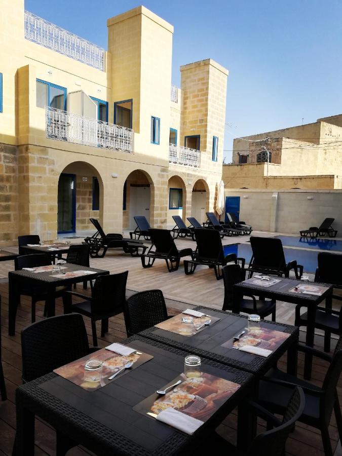 Fiftyfour West Boutique Living Bed & Breakfast Gharb  Ngoại thất bức ảnh