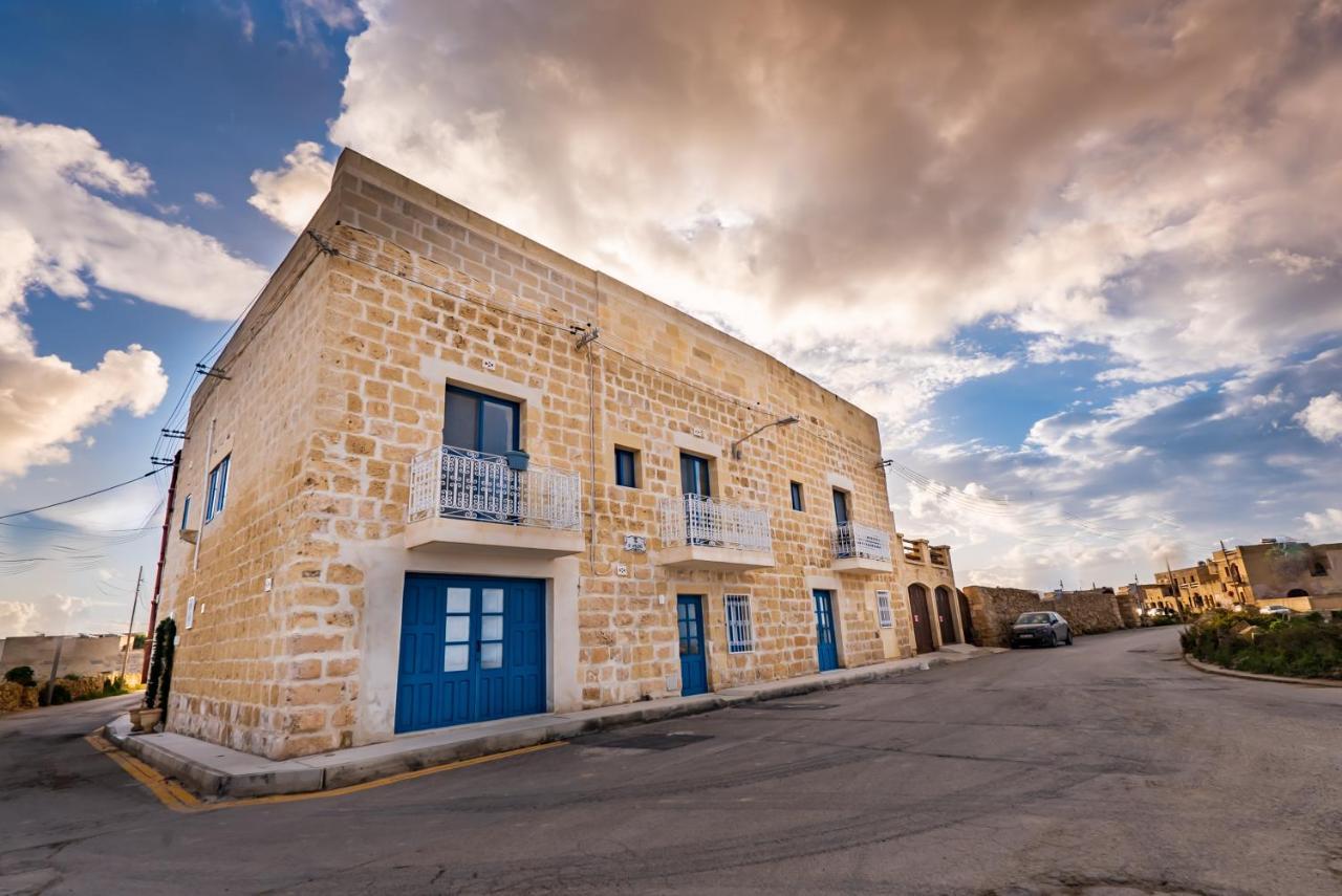 Fiftyfour West Boutique Living Bed & Breakfast Gharb  Ngoại thất bức ảnh