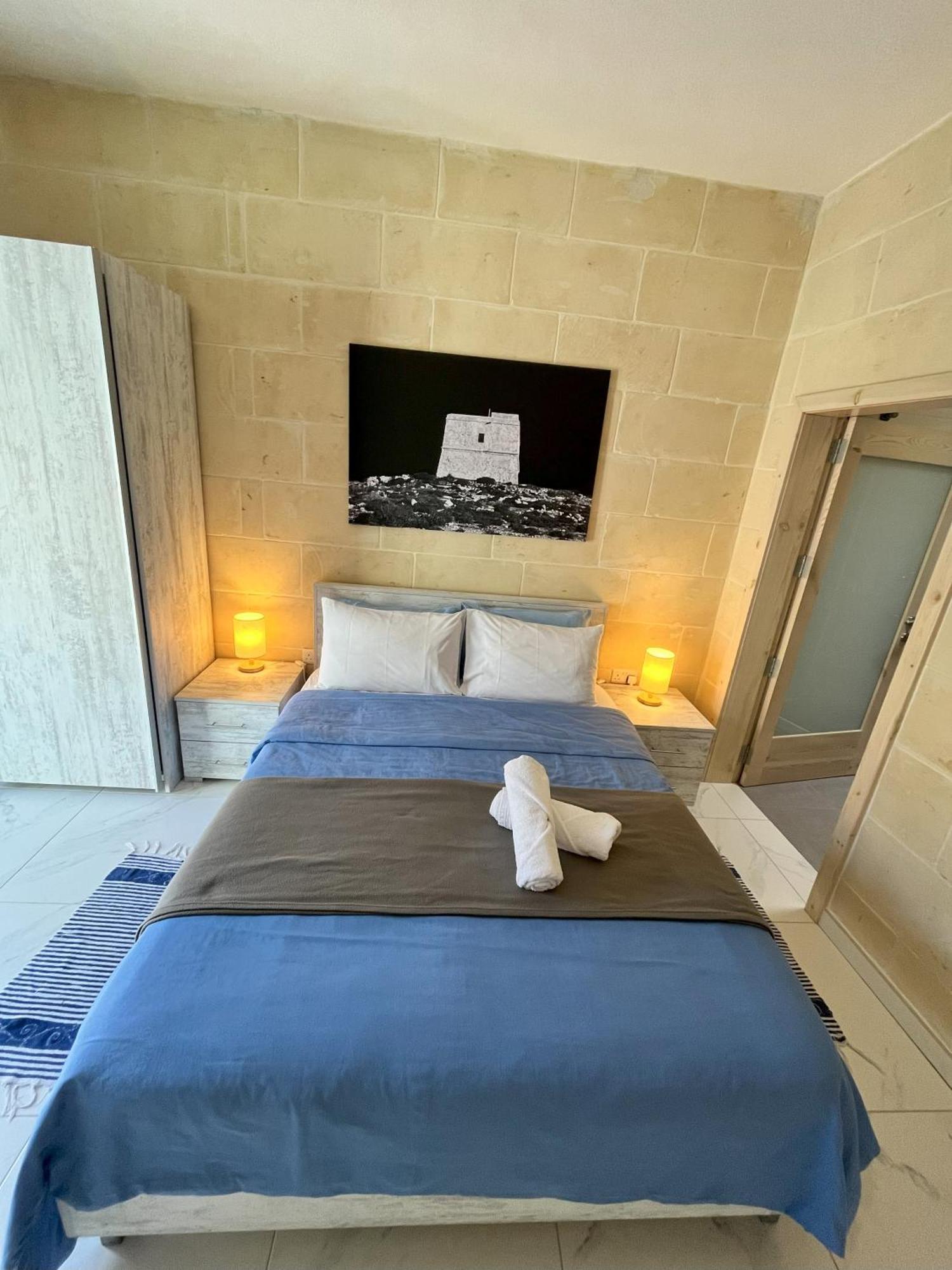 Fiftyfour West Boutique Living Bed & Breakfast Gharb  Ngoại thất bức ảnh